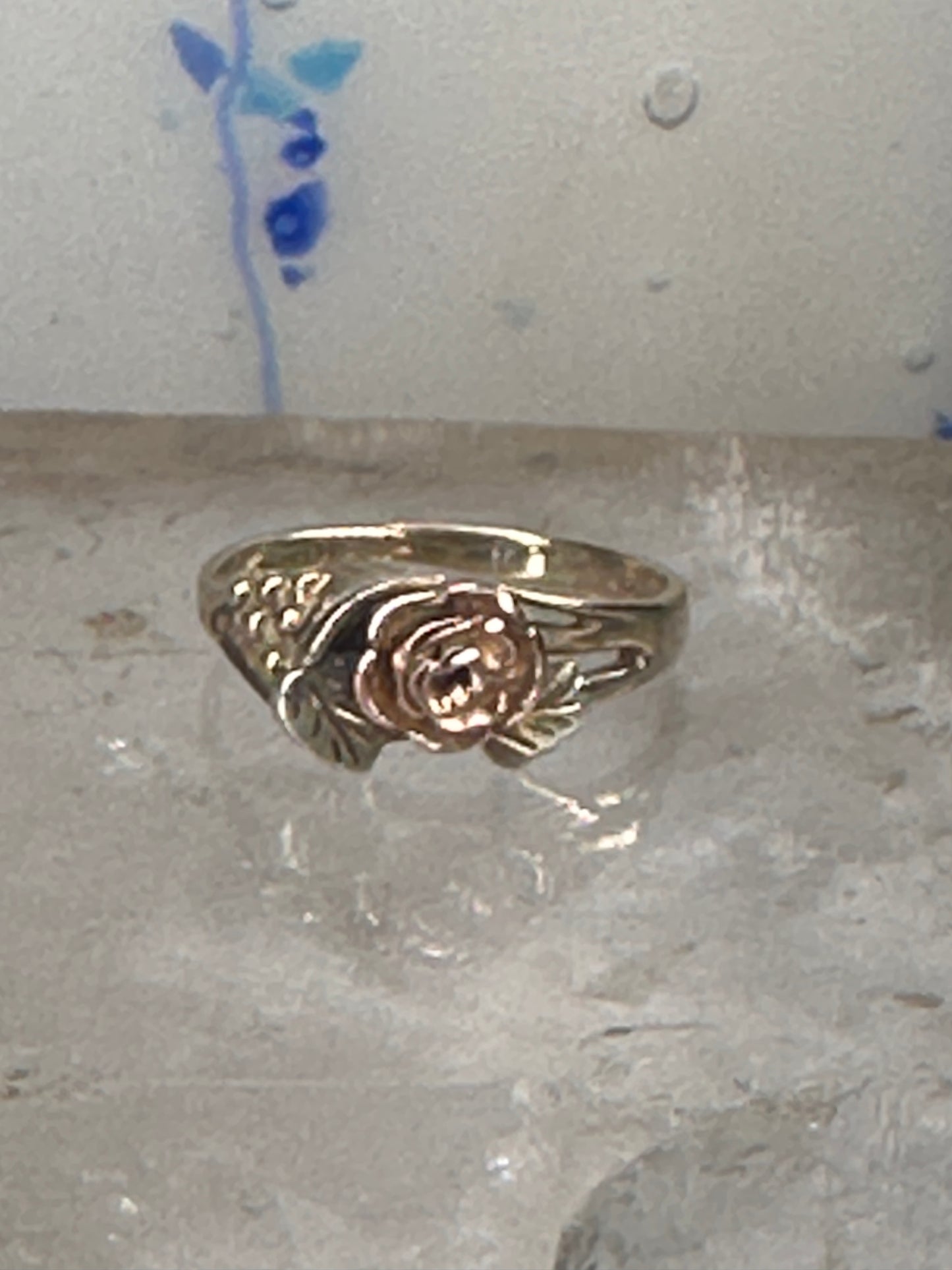 Black Hills Gold ring rose band size 4.75 10K Valentine women girls