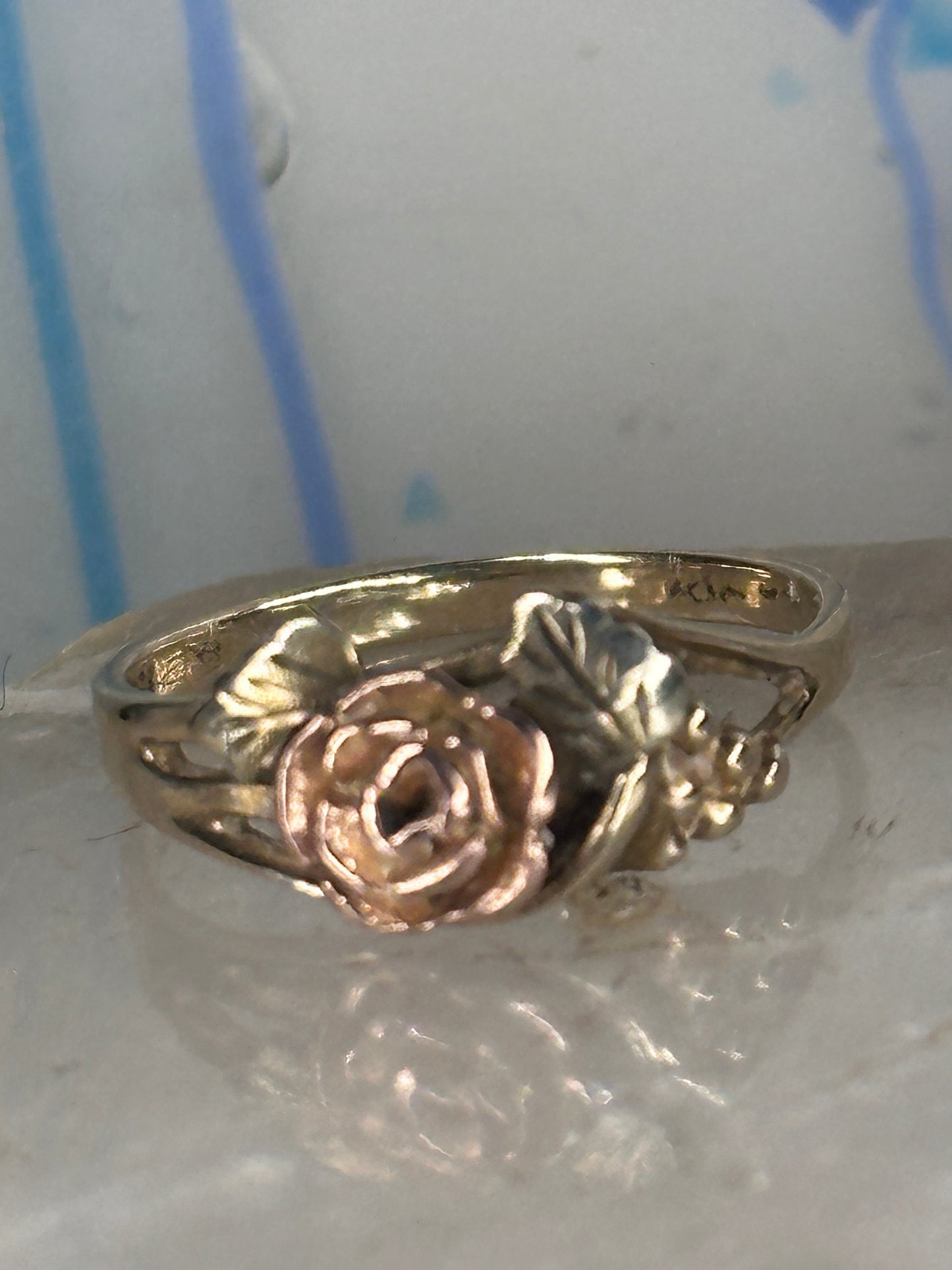 Black Hills Gold ring rose band size 4.75 10K Valentine women girls