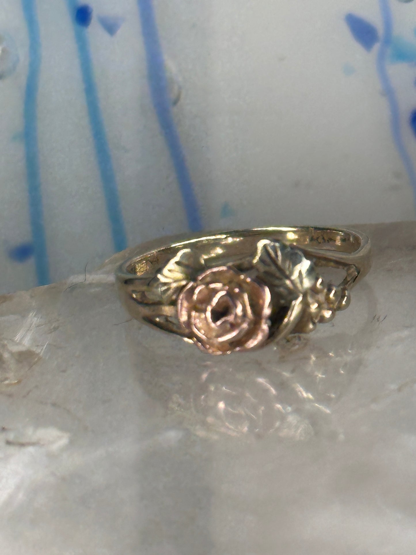 Black Hills Gold ring rose band size 4.75 10K Valentine women girls