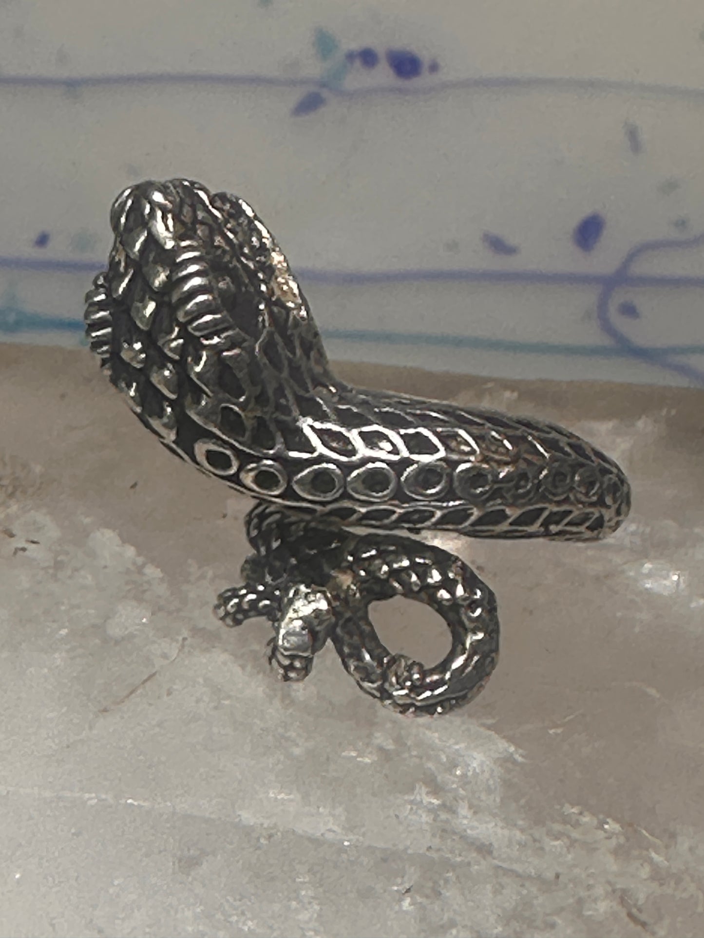 Vintage snake ring animal band size 5.5 sterling silver women