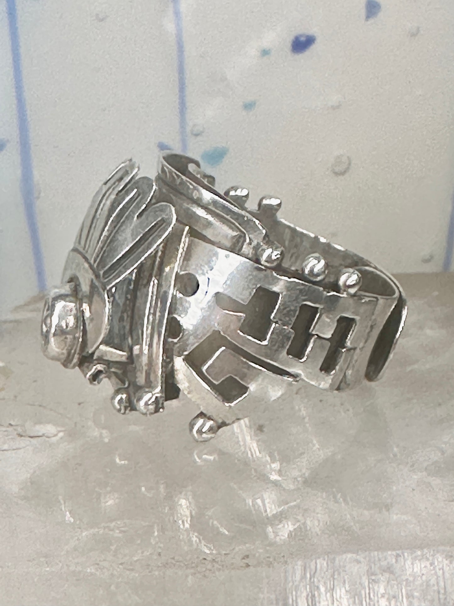 Poison ring Mexico Aztec Mayan in Great condition size 6.75 sterling silver women