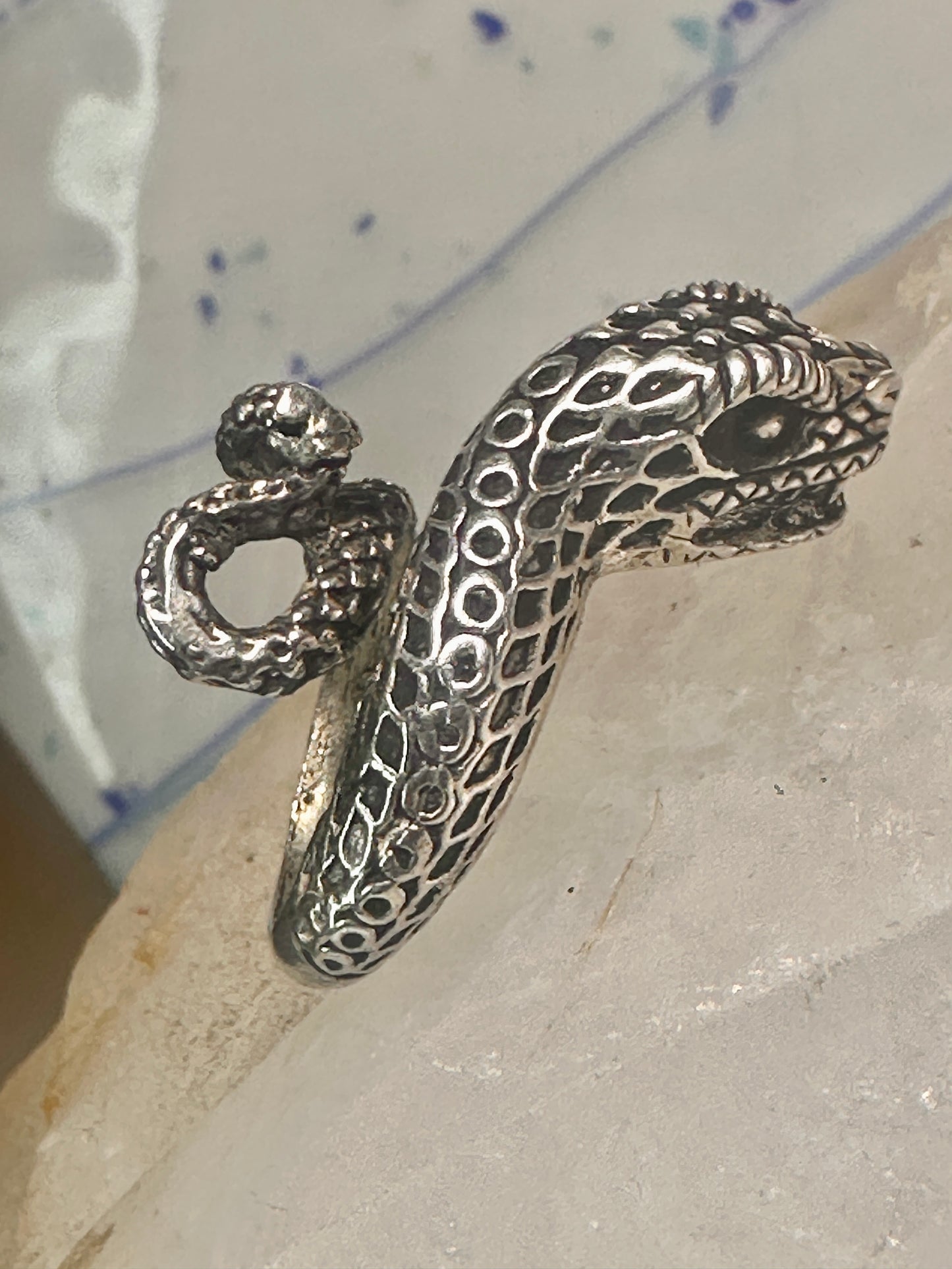 Vintage snake ring animal band size 5.5 sterling silver women