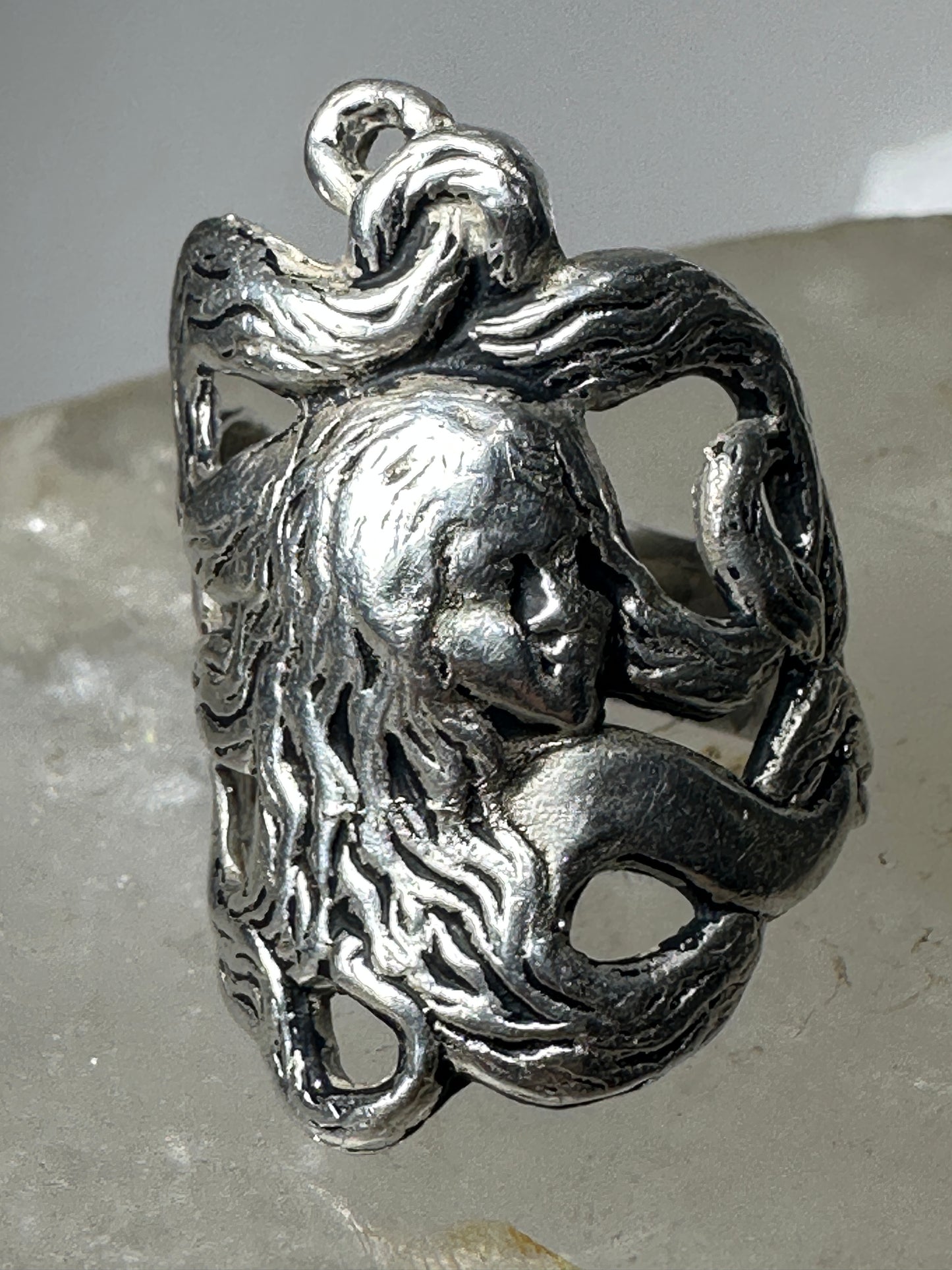 Face ring art deco band size 7.25 sterling silver women