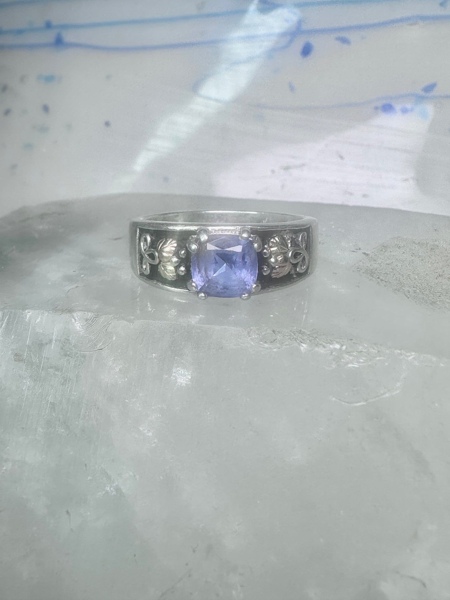 Black Hills Gold Ring wedding band size 9.50 sterling silver men women