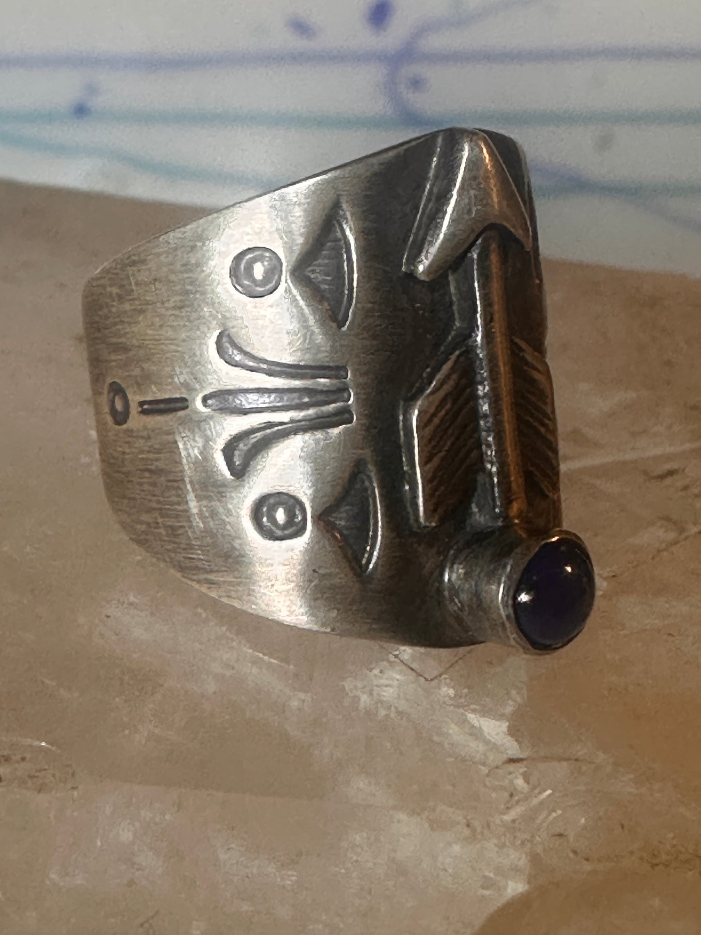 Vintage Southwest blue lapis lazuli arrow size 6.25 sterling silver women men