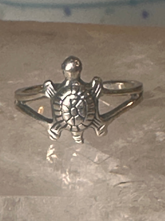 Vintage Turtle toe ring size 2.5 sterling silver women girls