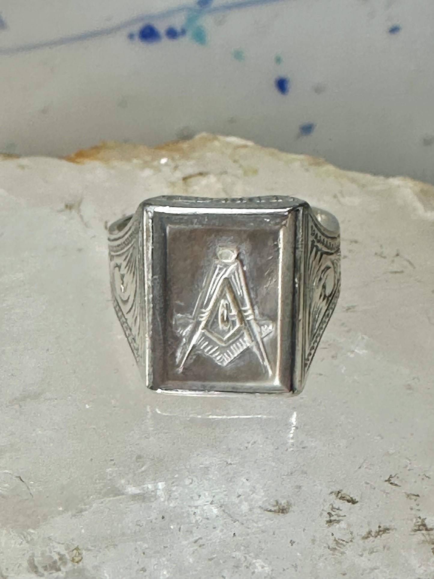 Masonic ring Mother of pearl Mason carved compass size 8.50 sterling silver women men