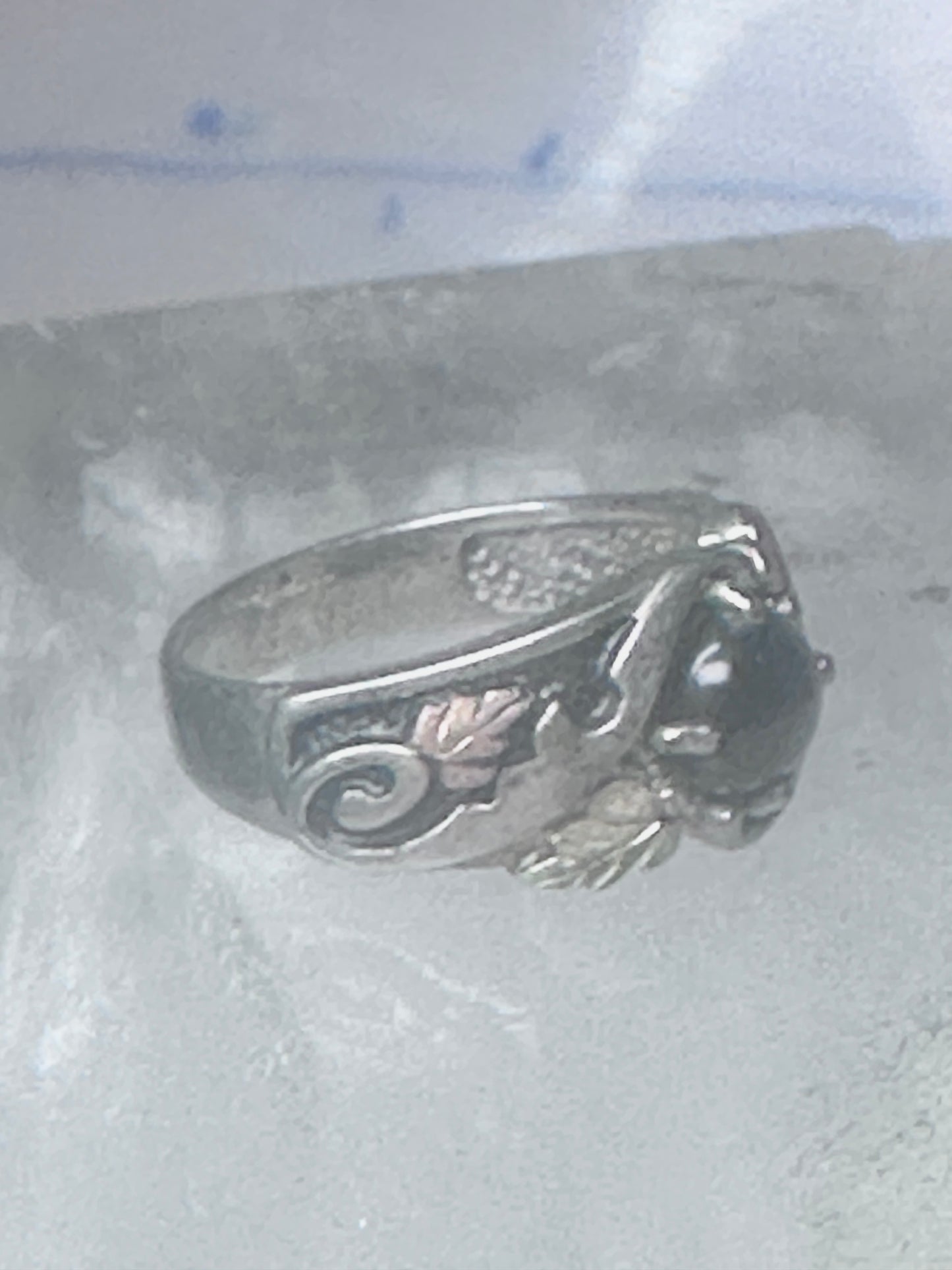 Black Hills Gold Ring onyx wedding leaves band size 6 sterling silver men women
