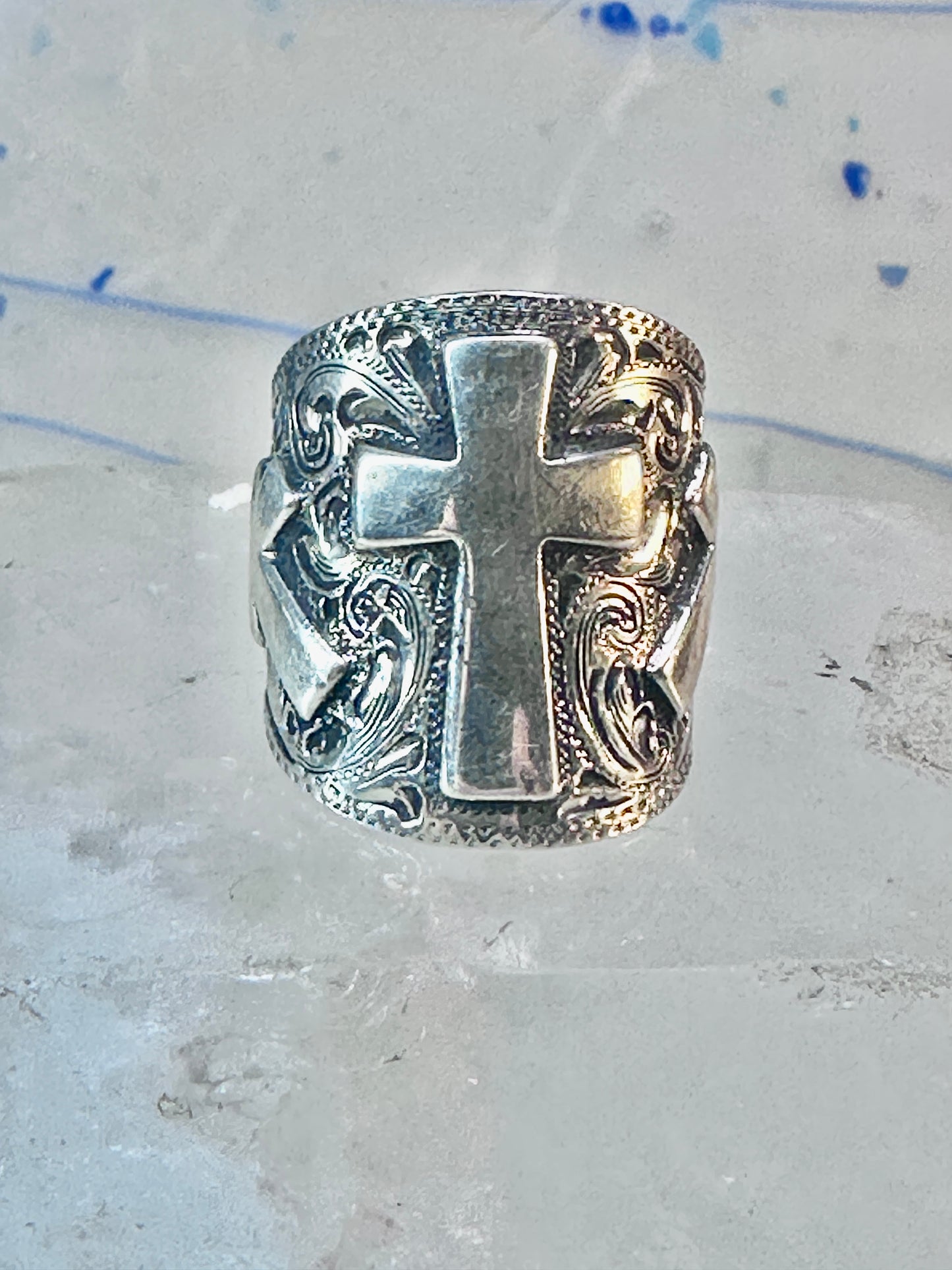 Cross ring cigar band knuckle religious sterling silver size 7.50 women