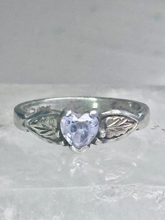 Black Hills Gold Ring leaves slender valentine heart love band size 5 sterling silver women pinky
