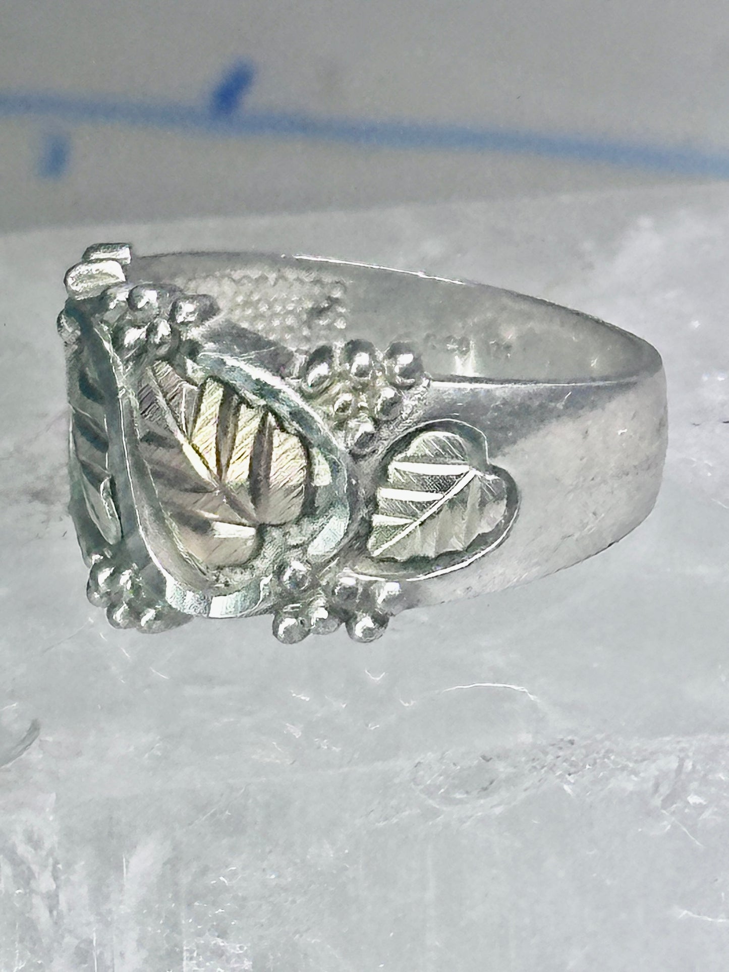 Black Hills Gold Ring leaves wedding band size 7.75 sterling silver women men