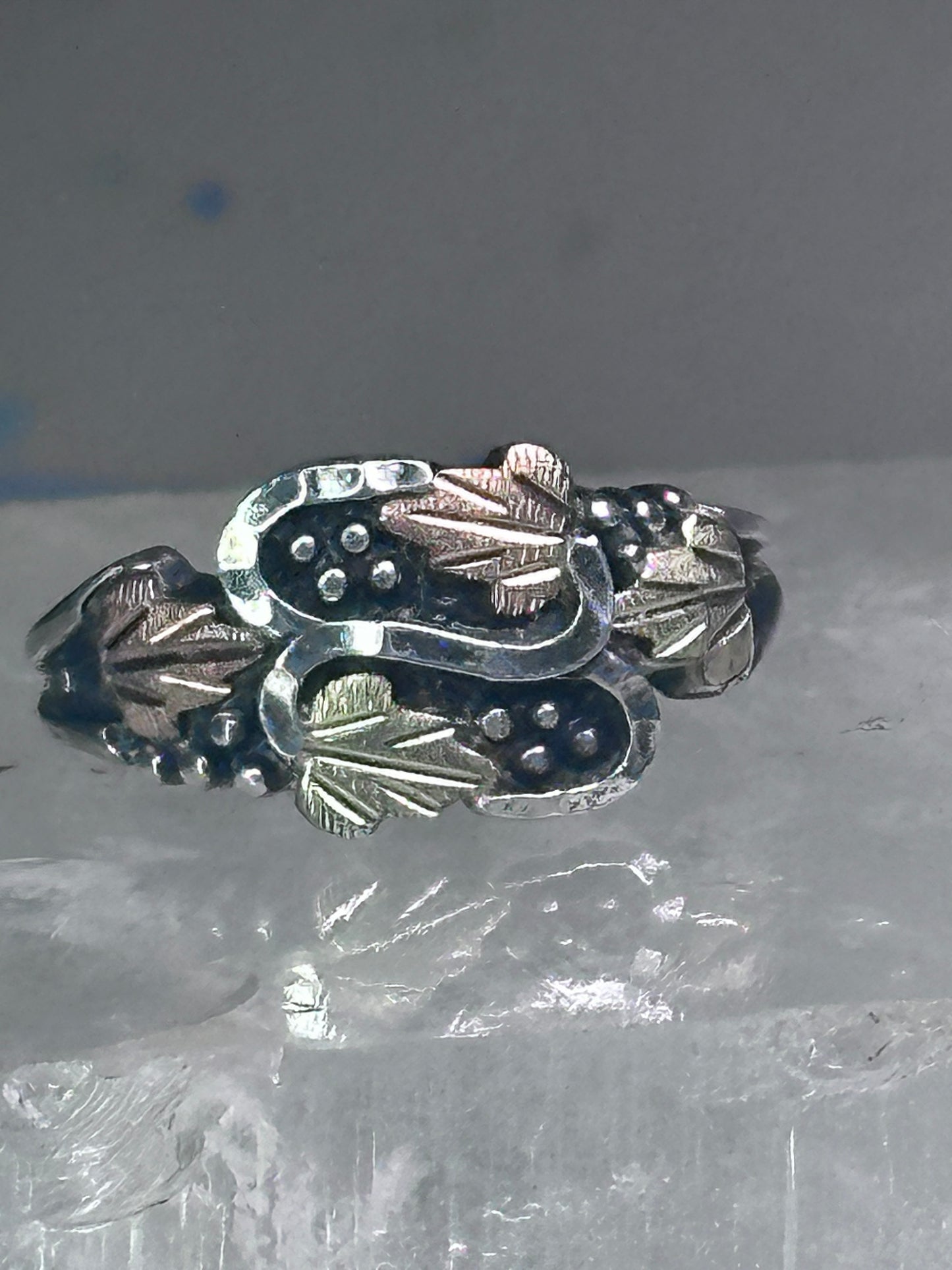 Black Hills Gold Ring leaves band size 6 sterling silver women girls