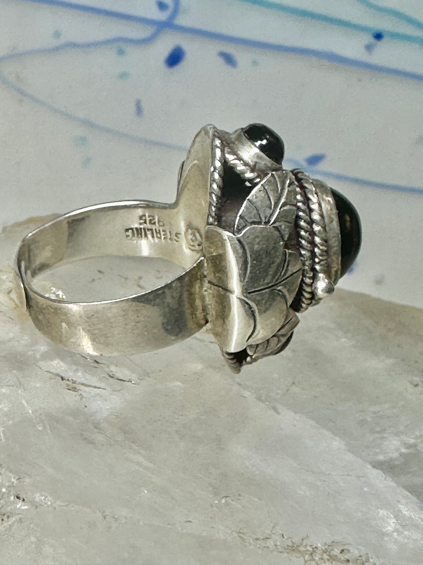 Poison ring obsidian ? leaves  band size 7 sterling silver women girls