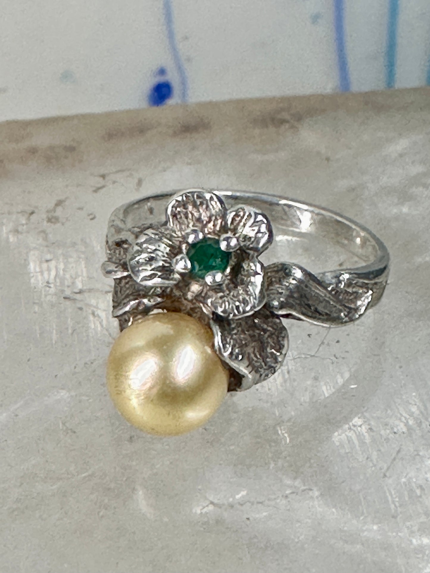 Flower ring Freshwater Pearl band green stone Art Deco Size 5 Sterling Silver women