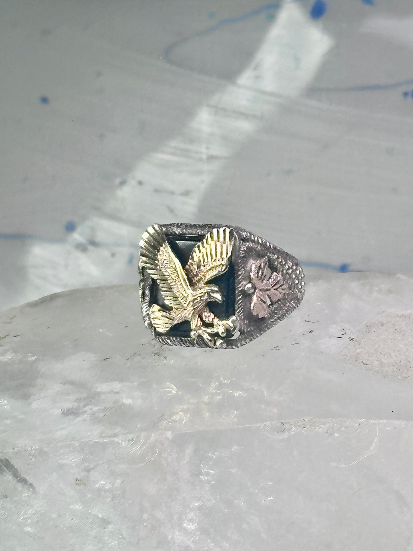 Black Hills Gold Ring Eagle leaves band size 8.75 sterling silver women men