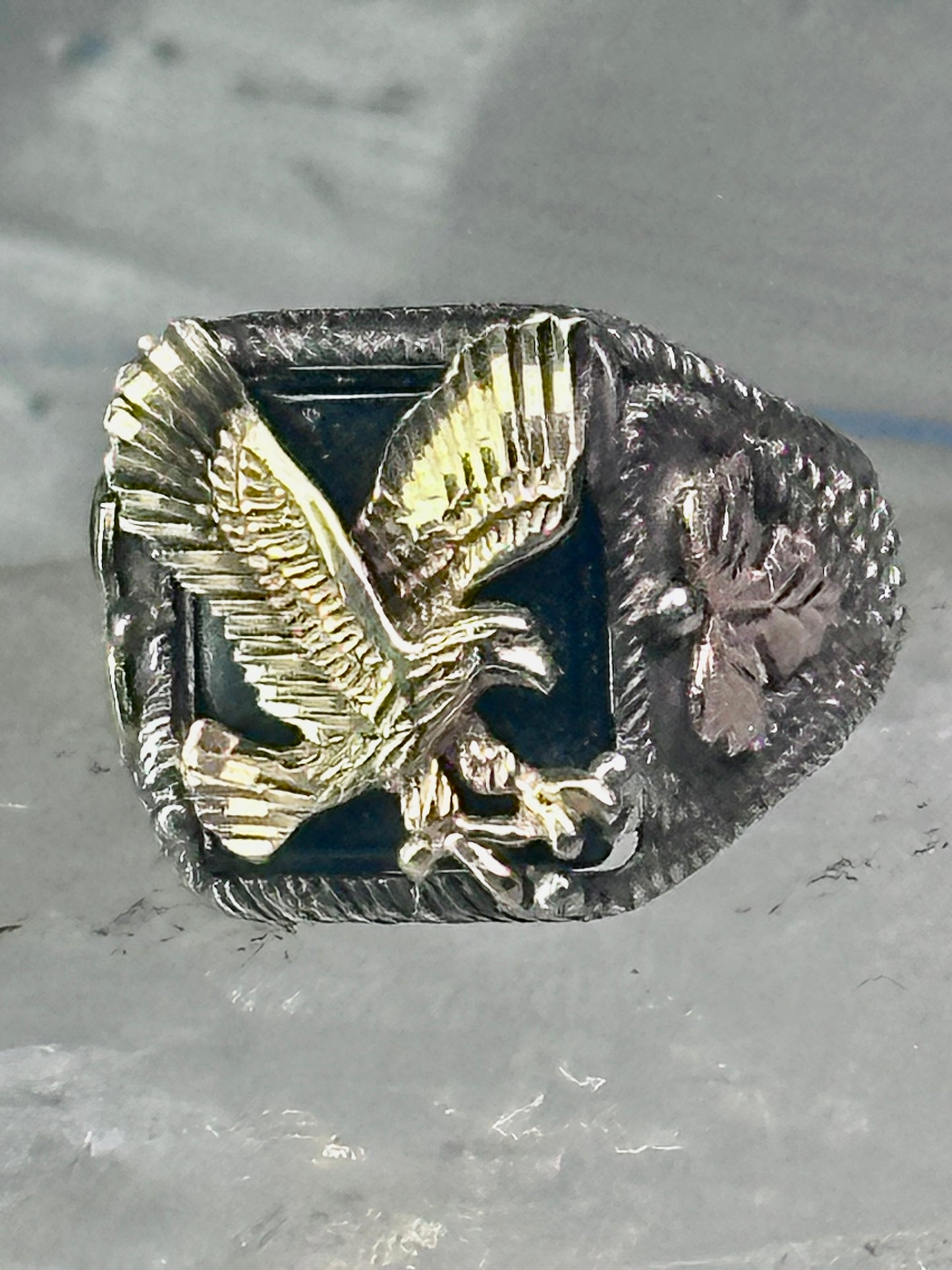 Black Hills Gold Ring Eagle leaves band size 8.75 sterling silver women men