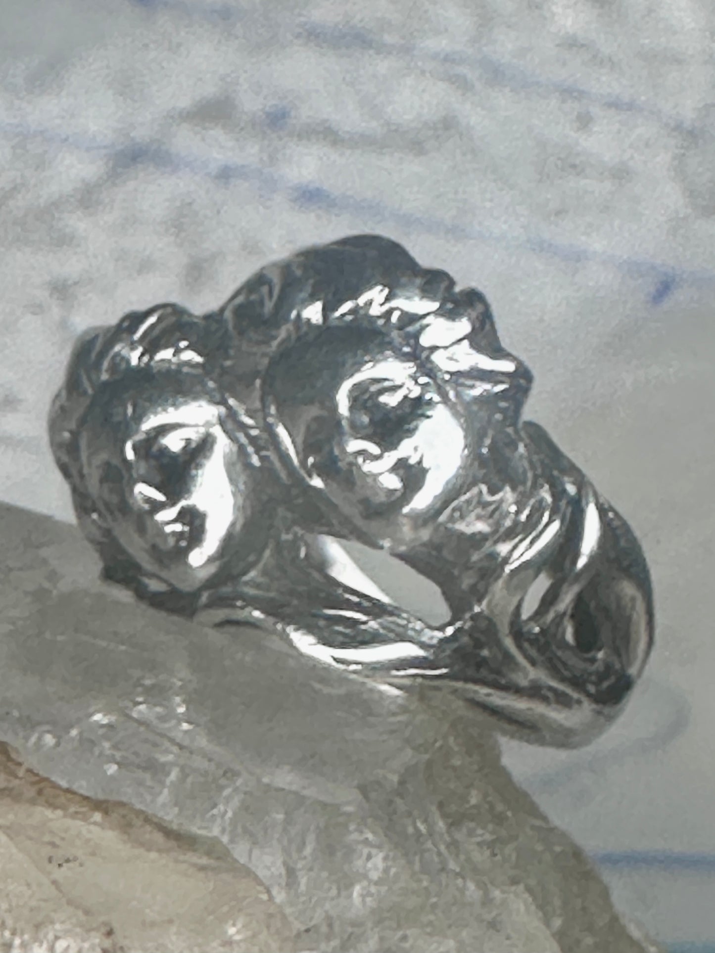 Vintage Sterling Silver Twin Cherub Face Statement Ring Size 5-5.25 Heavy 9.5g