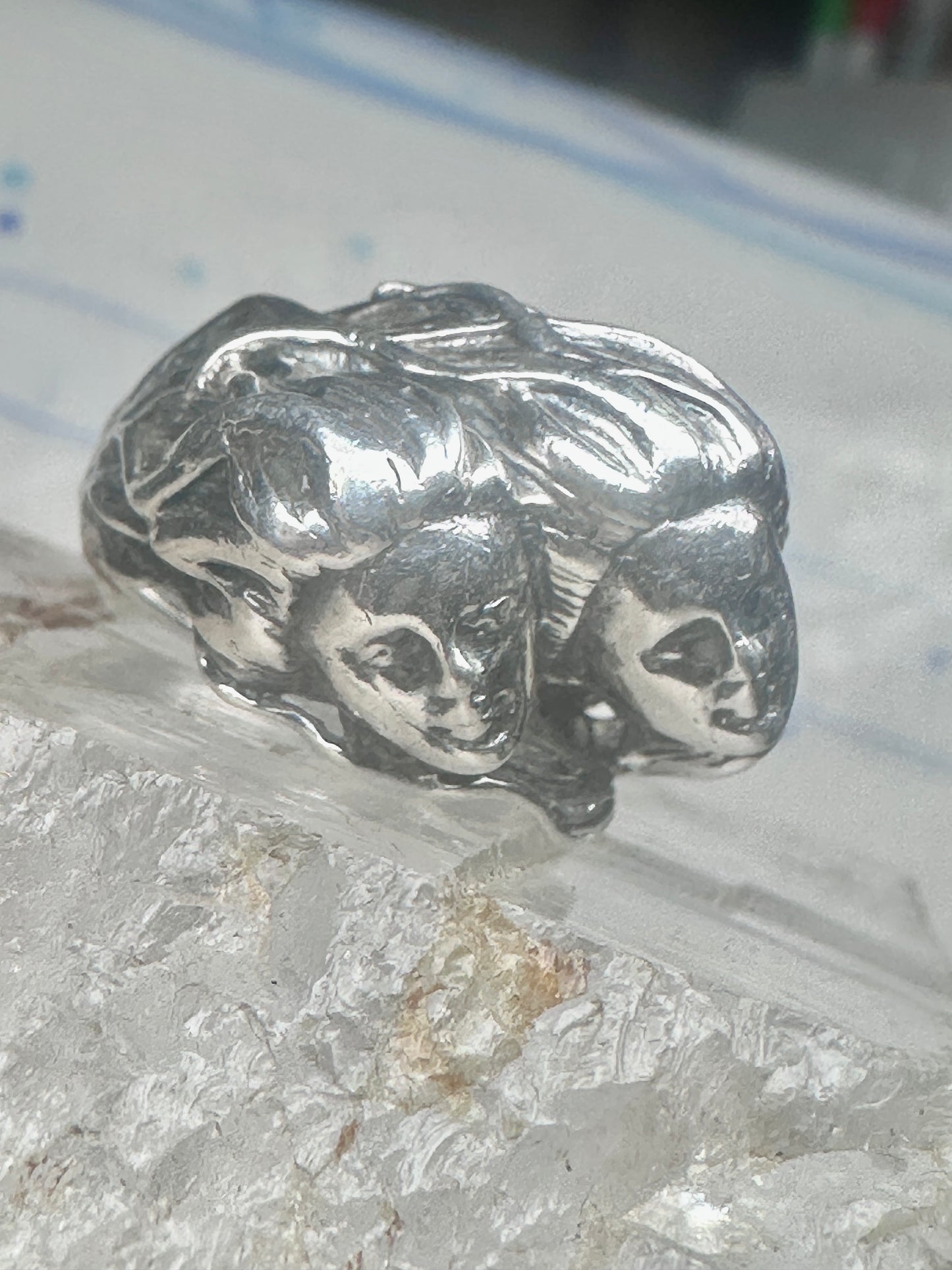 Vintage Sterling Silver Twin Cherub Face Statement Ring Size 5-5.25 Heavy 9.5g