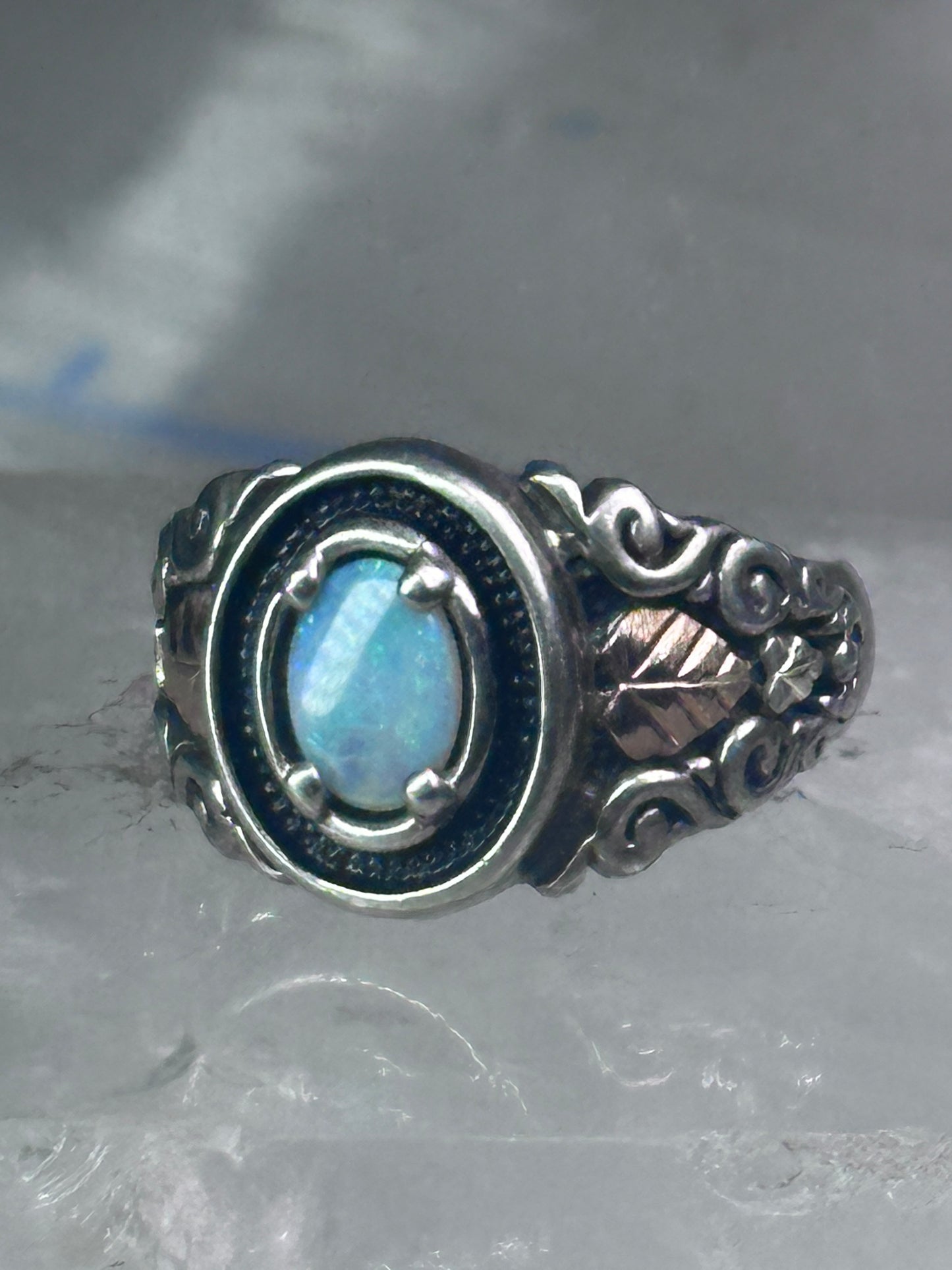 Black Hills Gold Ring opal leaves band size 7 sterling silver women men