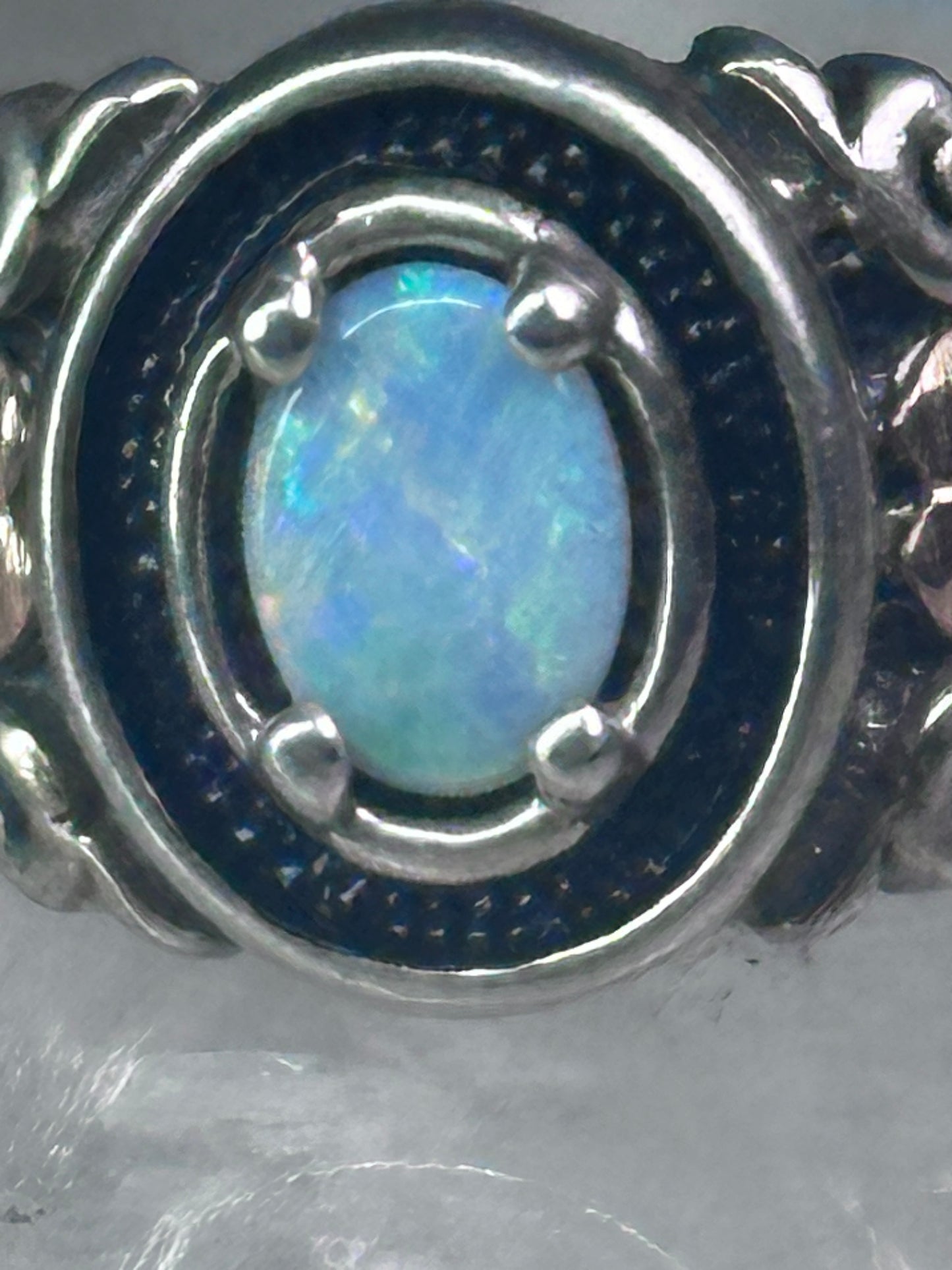 Black Hills Gold Ring opal leaves band size 7 sterling silver women men