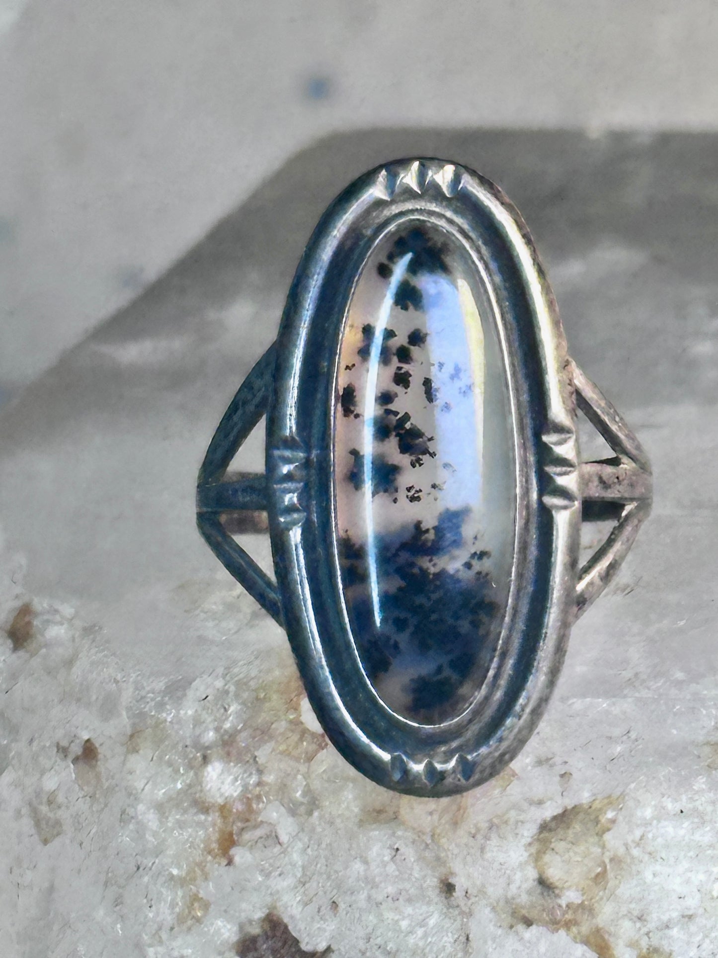 Vintage Long Agate Ring Navajo size 8.25 sterling silver women girls