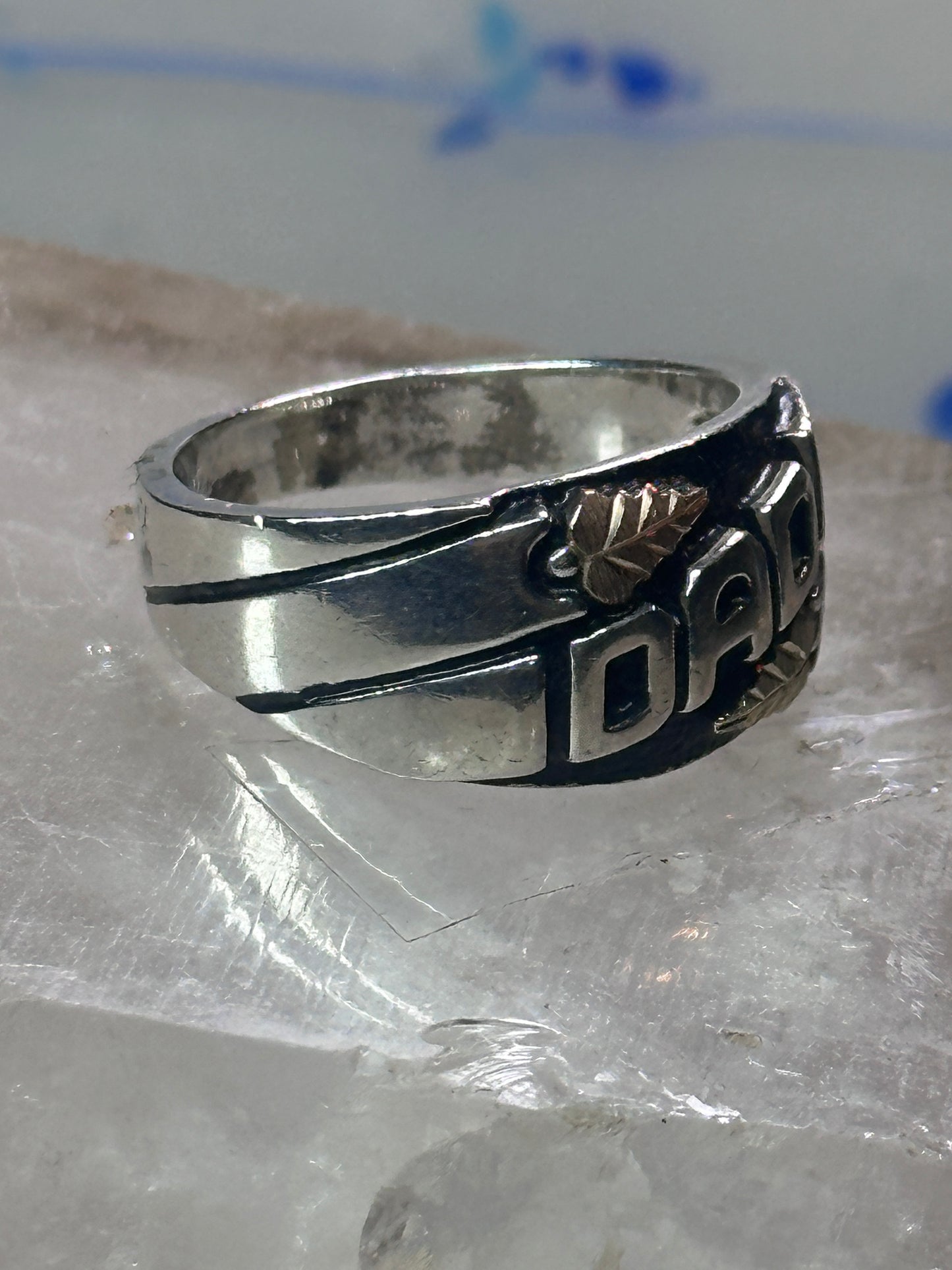 Black Hills Gold ring Dad band Fathers Day leaves size 10.50 sterling silver men