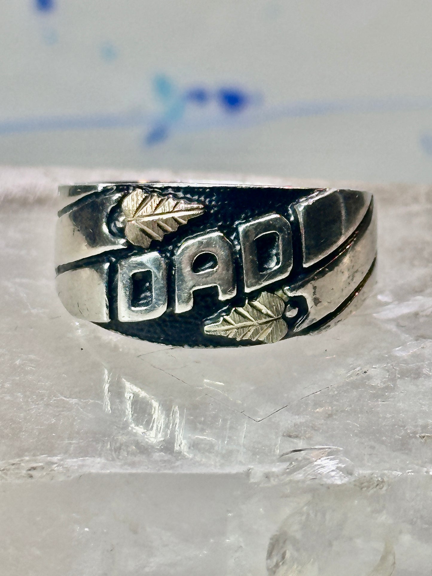 Black Hills Gold ring Dad band Fathers Day leaves size 10.50 sterling silver men