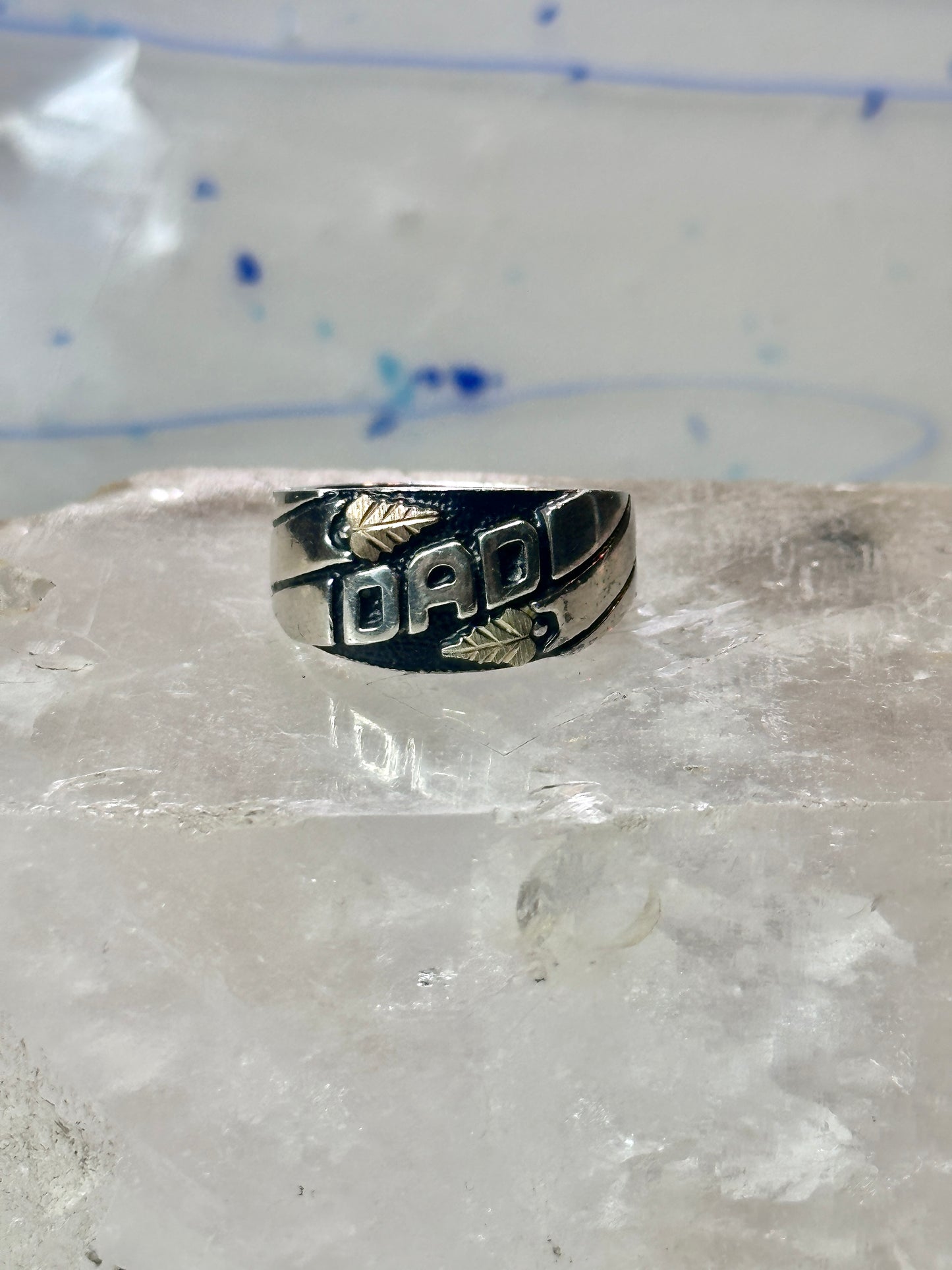Black Hills Gold ring Dad band Fathers Day leaves size 10.50 sterling silver men