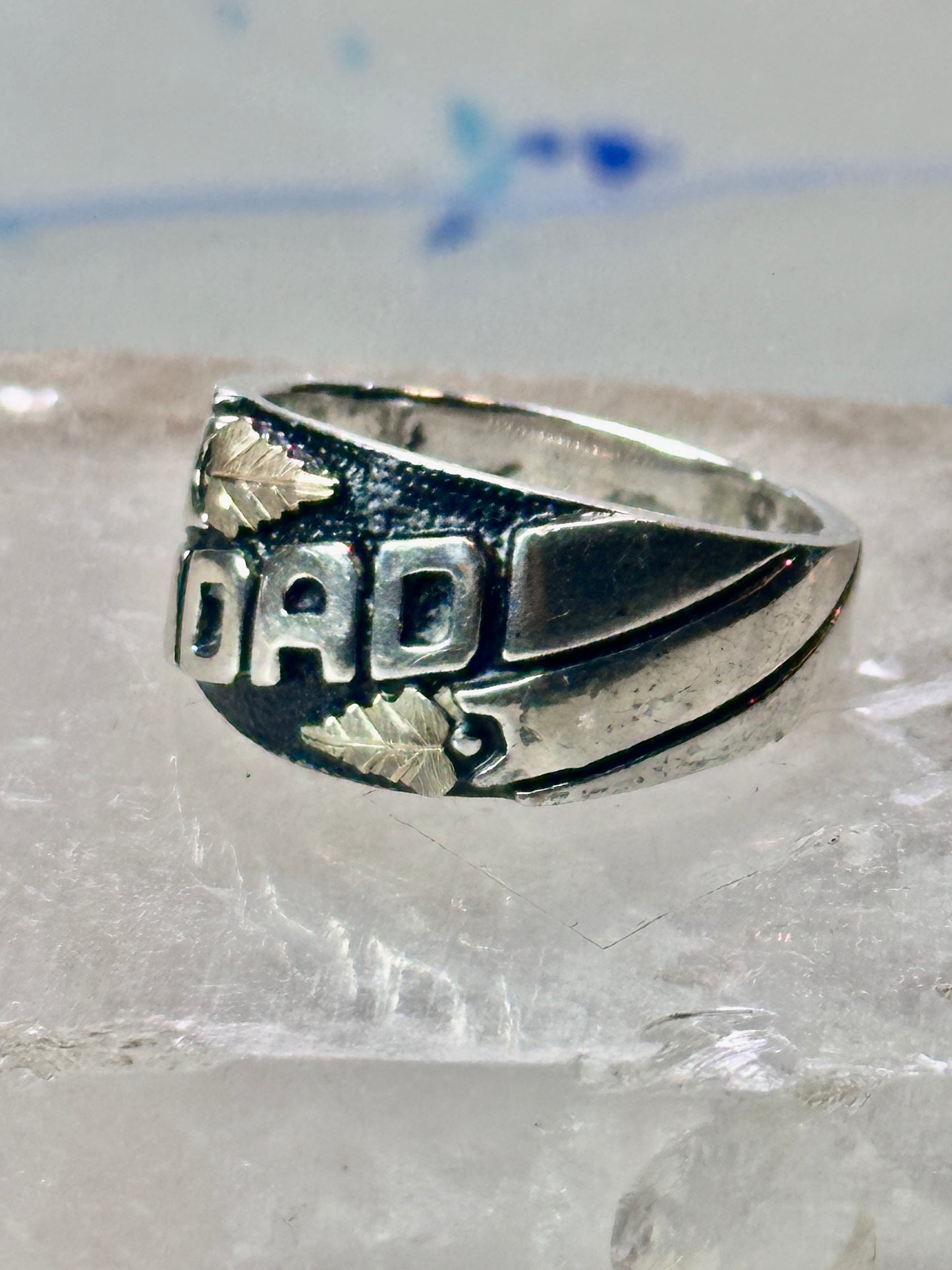 Black Hills Gold ring Dad band Fathers Day leaves size 10.50 sterling silver men