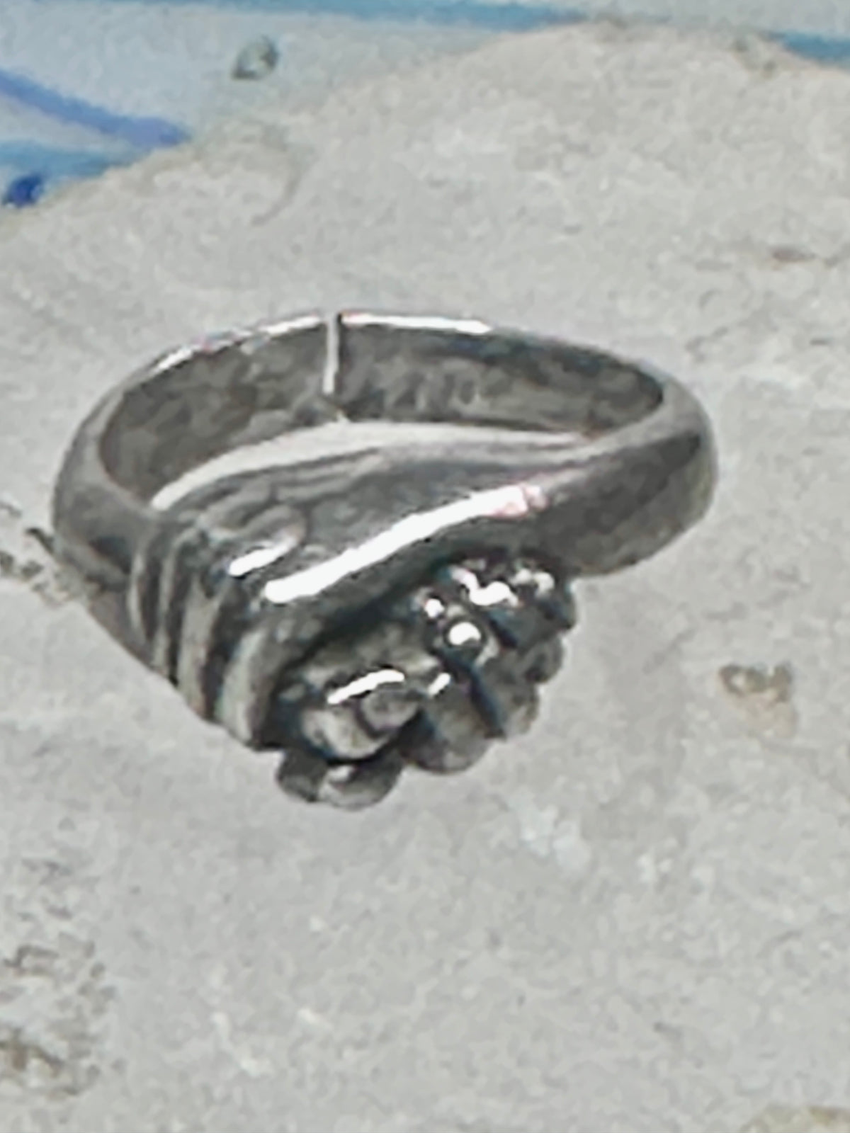Vintage Sterling Silver Hand Holding Flower Motif Ring Cut Band Size 5.75 925 AS IS