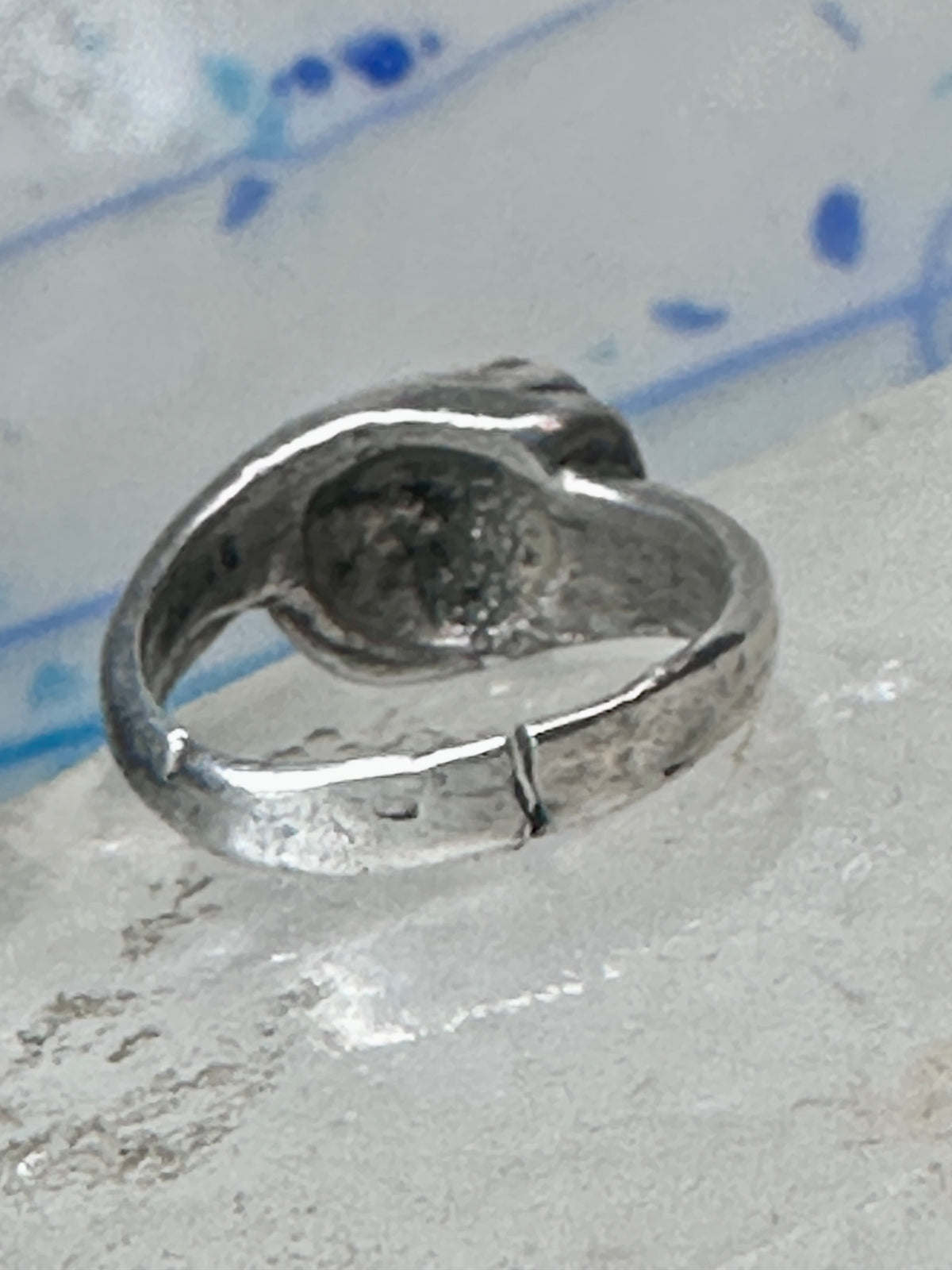 Vintage Sterling Silver Hand Holding Flower Motif Ring Cut Band Size 5.75 925 AS IS
