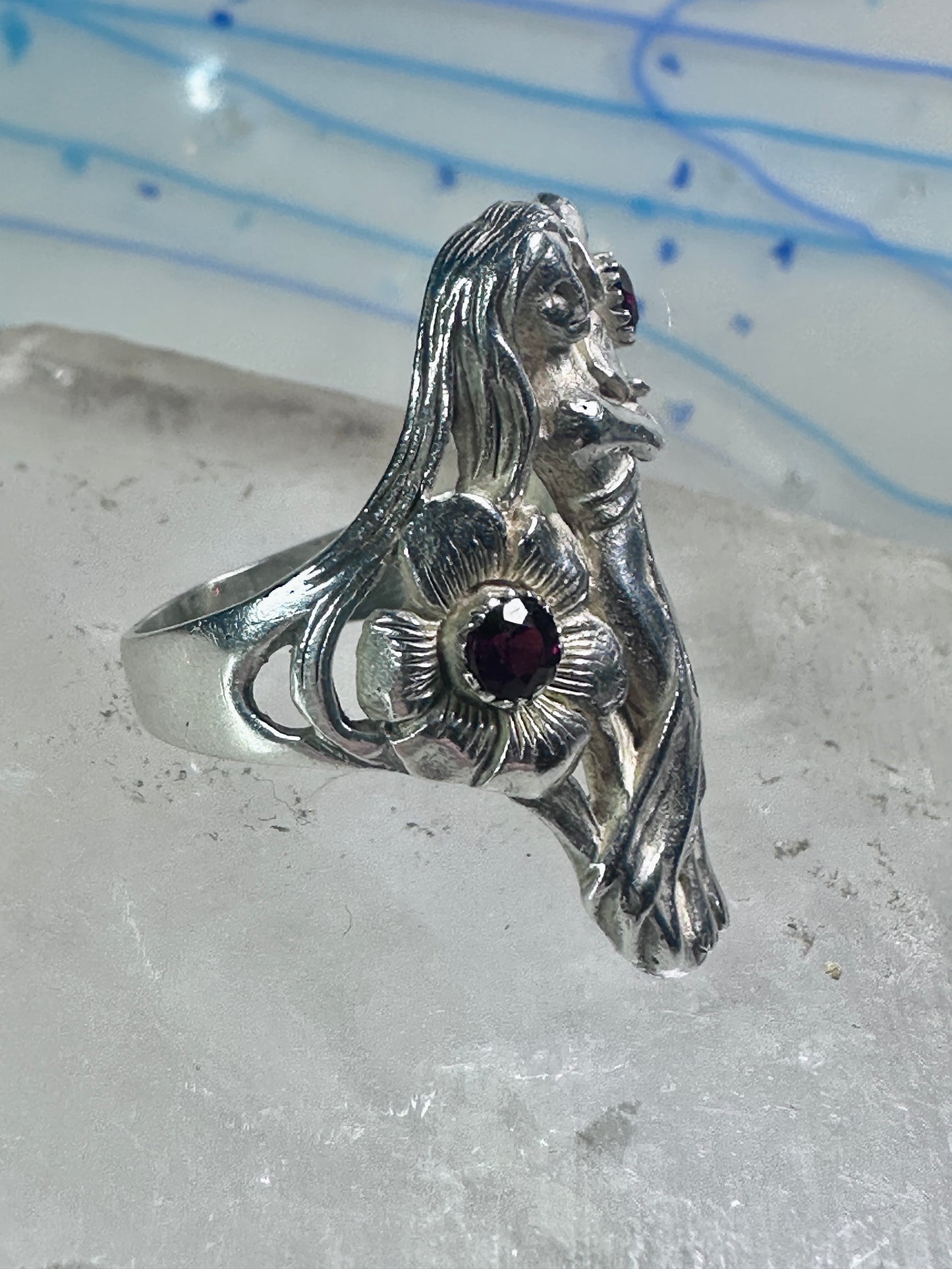 Lady with flowers Ring Art Deco Nouveau band leaves size 8 sterling silver women&nbsp;
