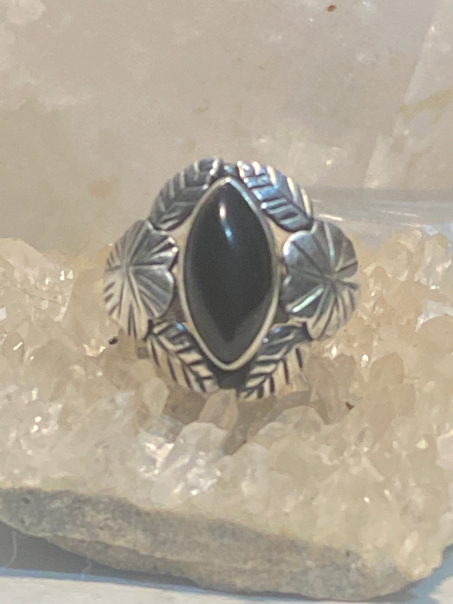 Onyx  ring size 8.25 southwest leaves Navajo sterling silver women