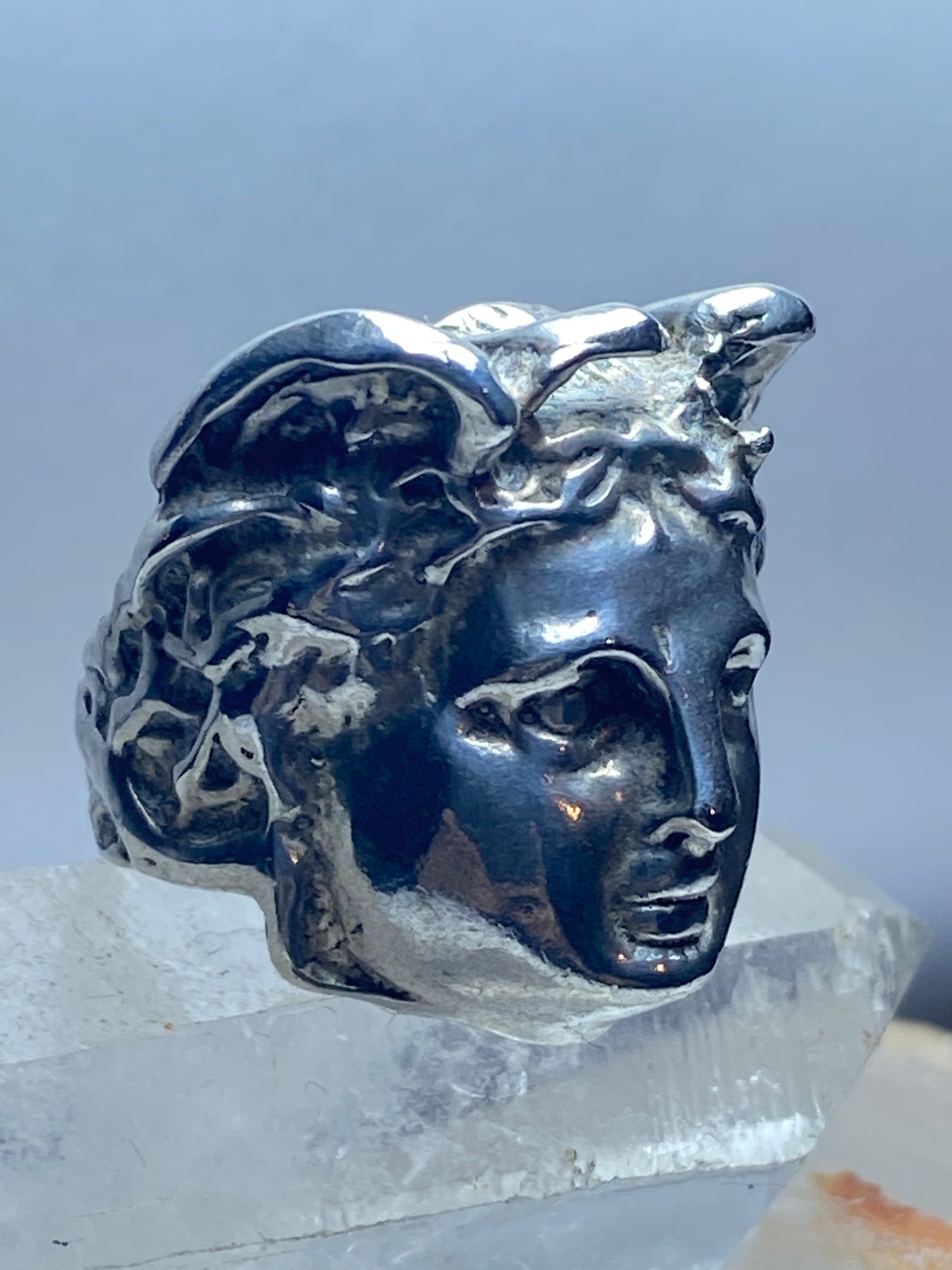 Classical Face ring size 4 with bird on head sterling silver