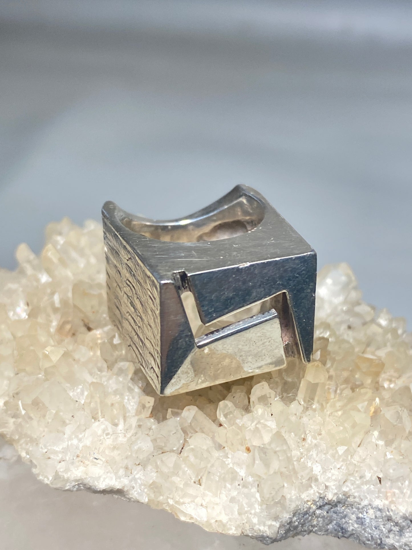 Brutalist ring size 6.50 geometric cube band sterling silver women men