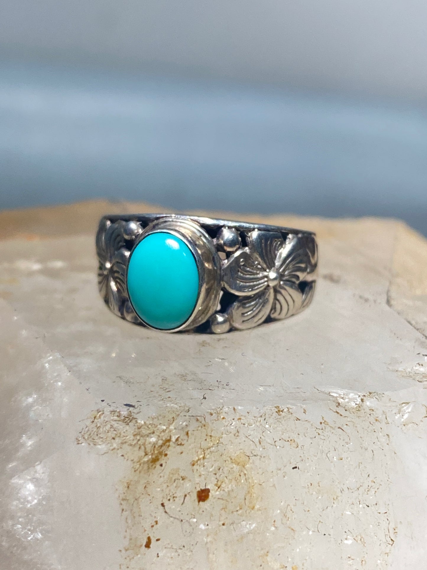 Turquoise ring size 7 floral band  sterling silver women girls