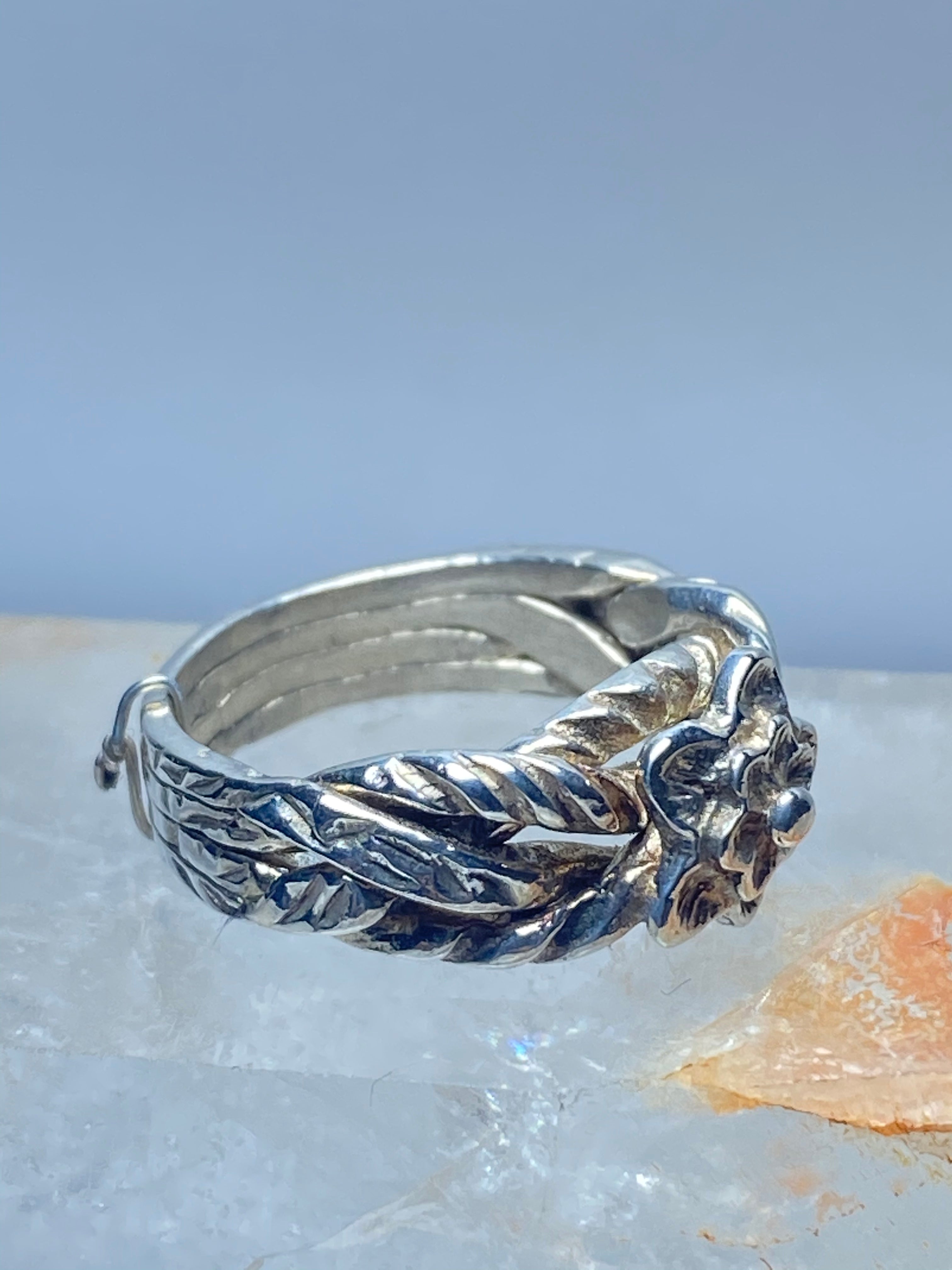 Flower puzzle ring store