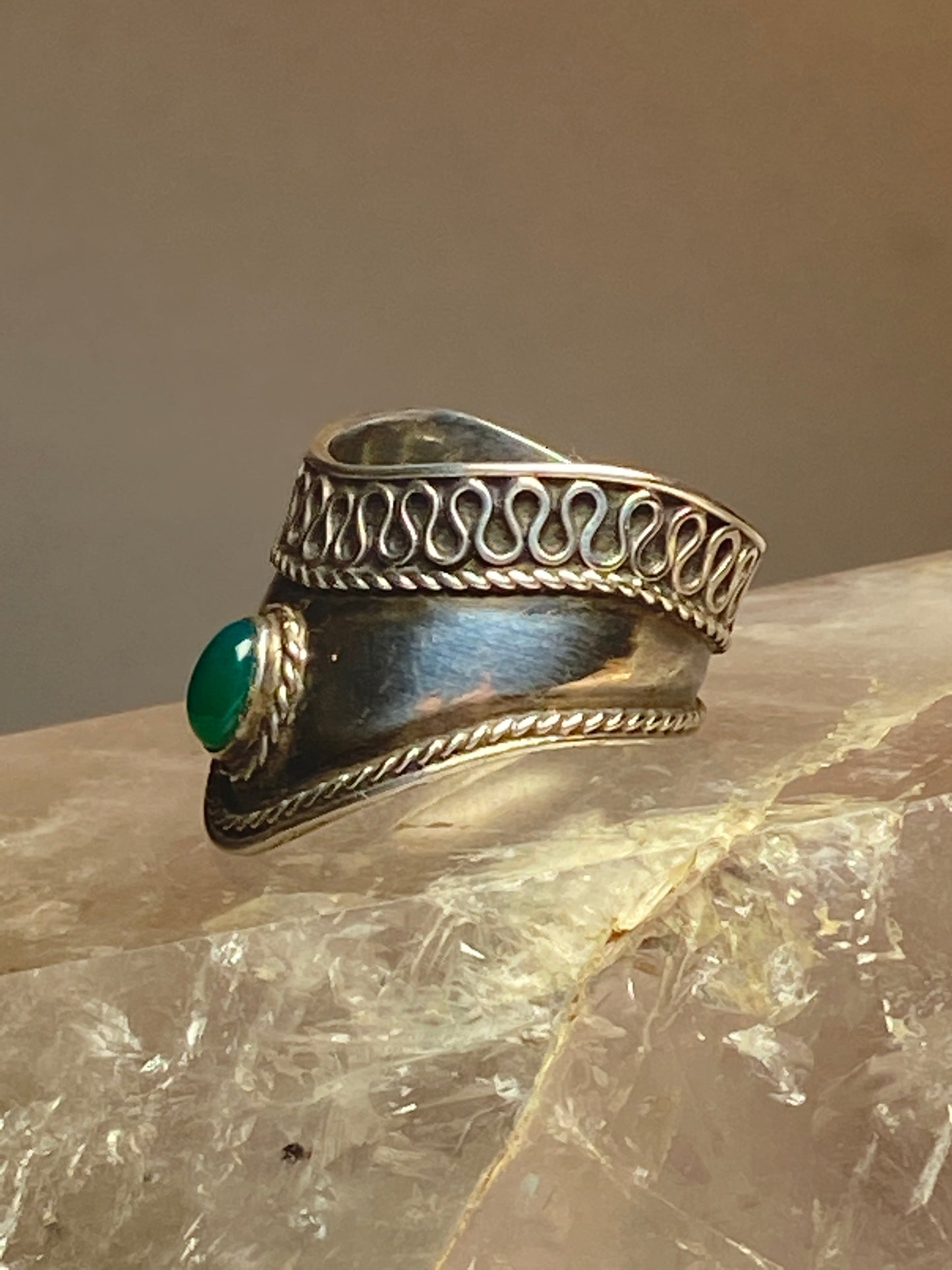 Cigar band  size 8.25 green stone wide ring sterling silver ring women girls