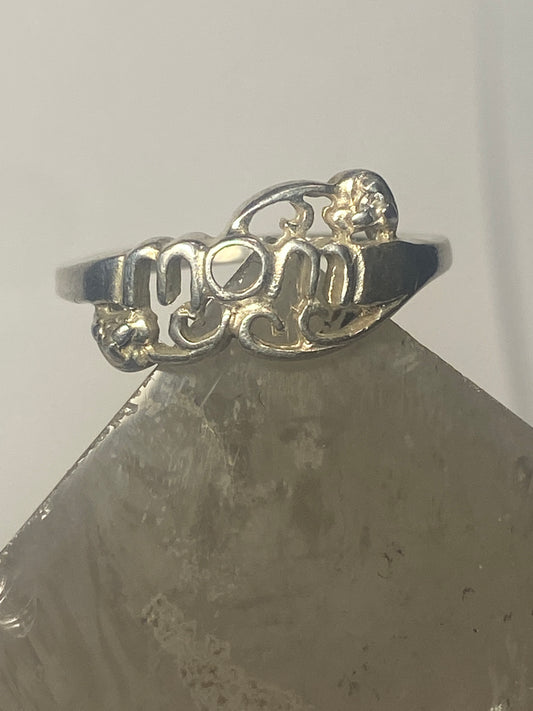 Mom ring Mothers Day band floral sterling silver women