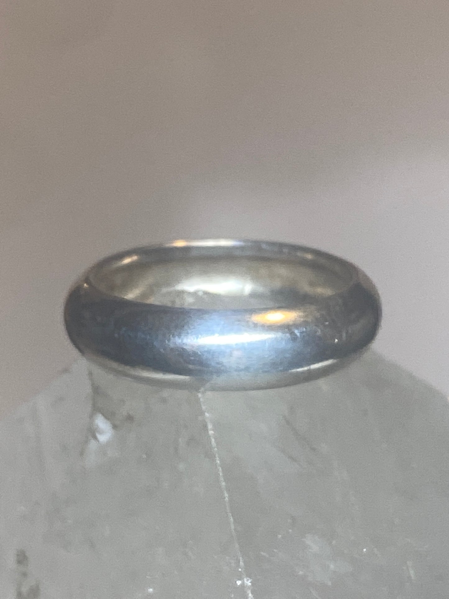 Plain ring wedding band size 5.50 sterling silver  h
