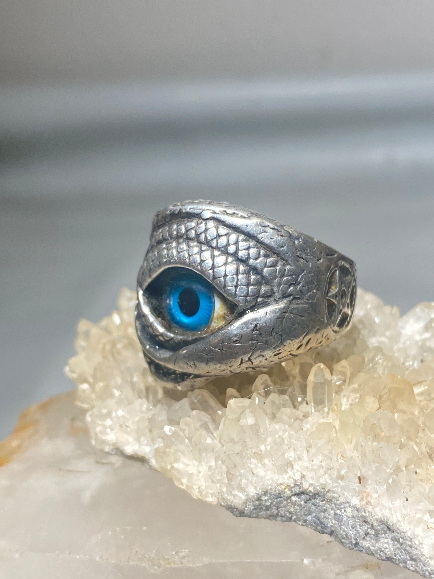 Eyeball ring size 10.50 biker pentagram snake skin wide eye band sterling silver women men