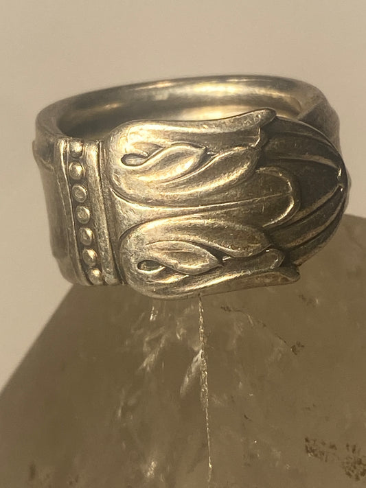 Spoon ring floral column band women