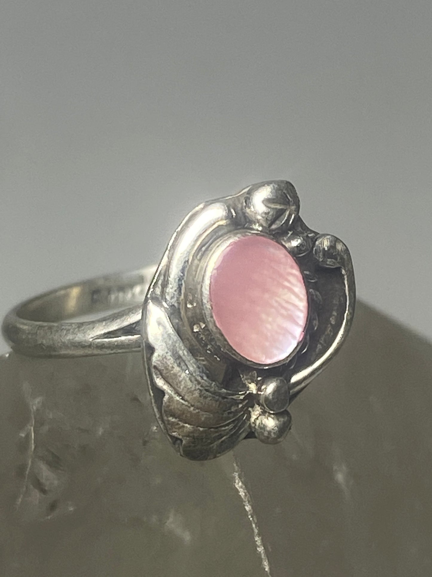 Mother of Pearl ring southwest pinky floral leaves blossom baby children women girls  k