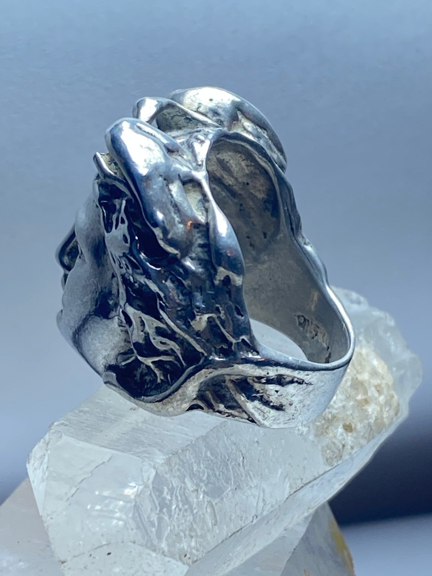 Classical Face ring size 4 with bird on head sterling silver