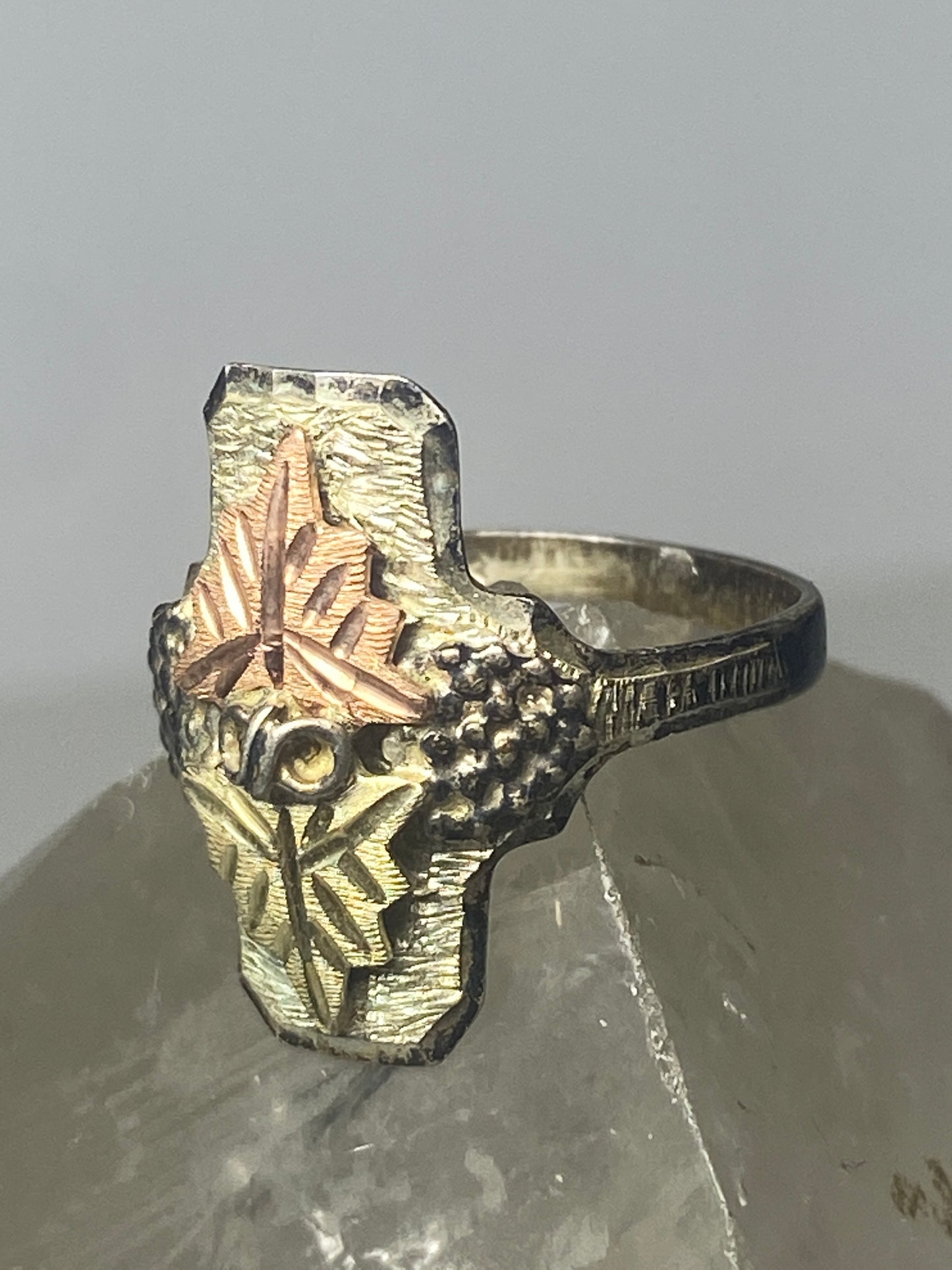 Black Hills Gold ring leaves long  sterling silver women girls