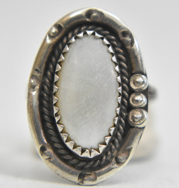 Mother of Pearl Ring Navajo MOP Sterling Silver band Size 6