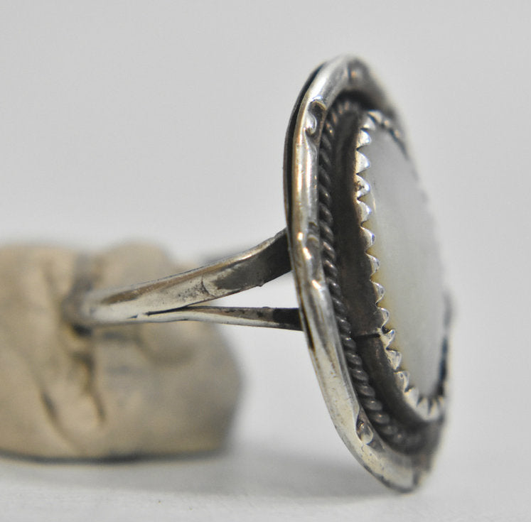 Mother of Pearl Ring Navajo MOP Sterling Silver band Size 6