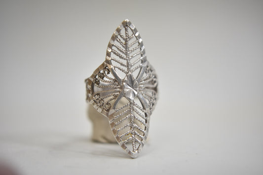 Long Filigree ring leaf band sterling silver women girls  Size  6.50