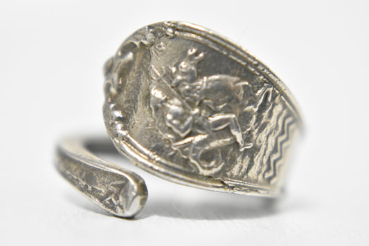Aquarius Water Capricorn Sterling Silver Spoon Ring Size 6