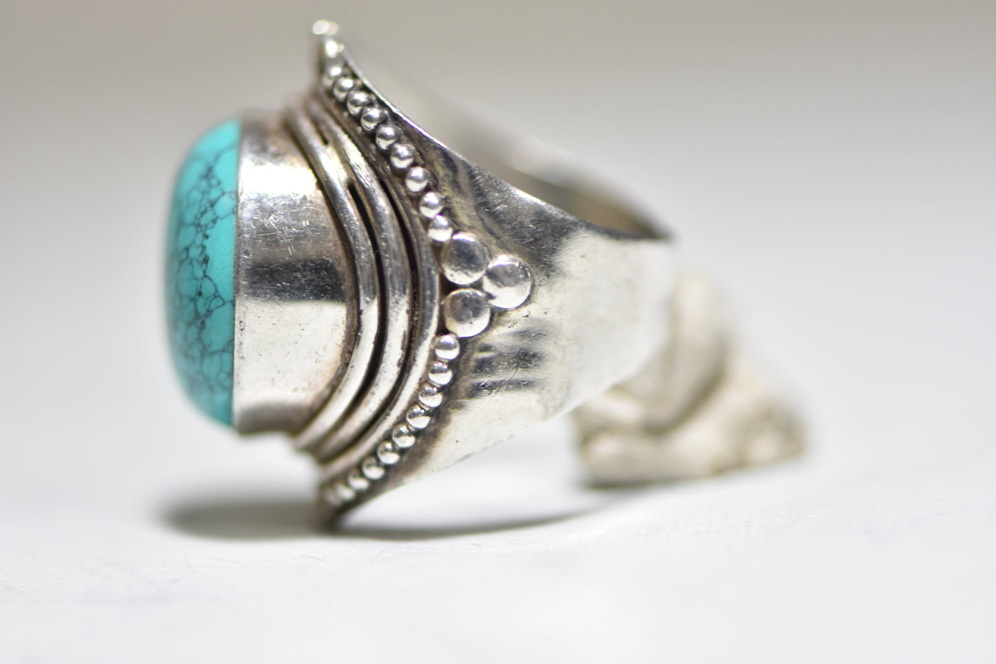 Turquoise ring cigar band  sterling silver women  Size 7 AS IS